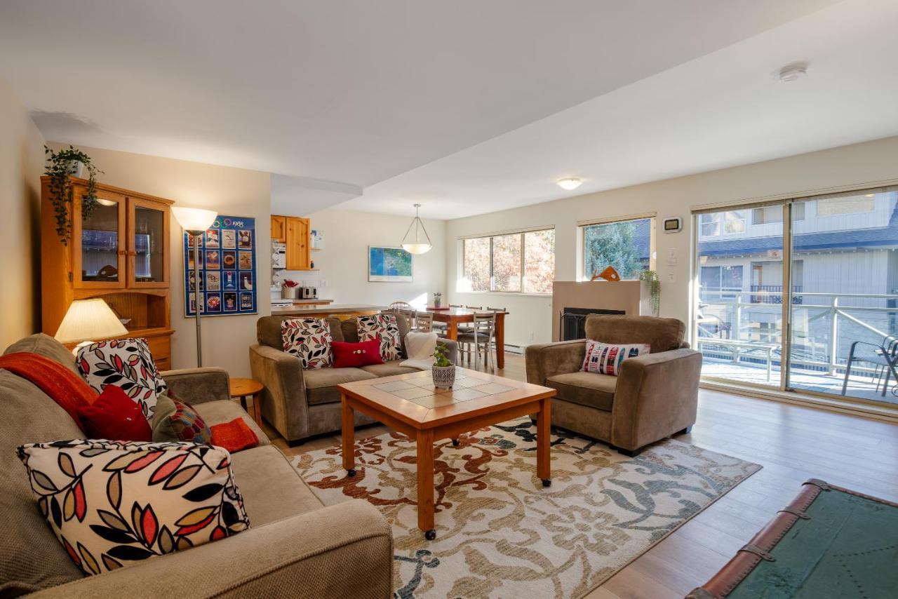 Holiday home 2br Cozy Townhome In Village Location By Harmony *
